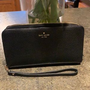 Kate spade wristlet